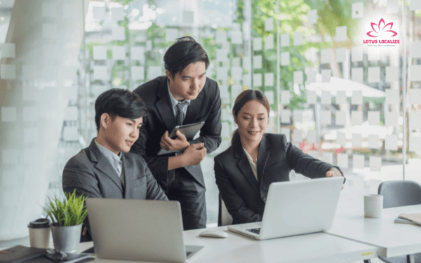 Phiên dịch viên tiếng Trung cần vững ngôn ngữ, nhanh nhạy xử lý tình huống và am hiểu chuyên môn để đảm bảo truyền đạt chính xác và chuyên nghiệp.